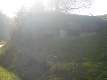 Bad photo but a bunker nestled in the hill as you go around the corner